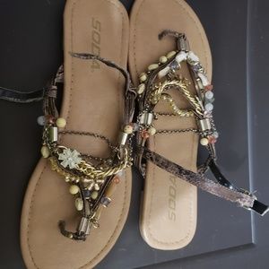 Soda sandals 8 1/2